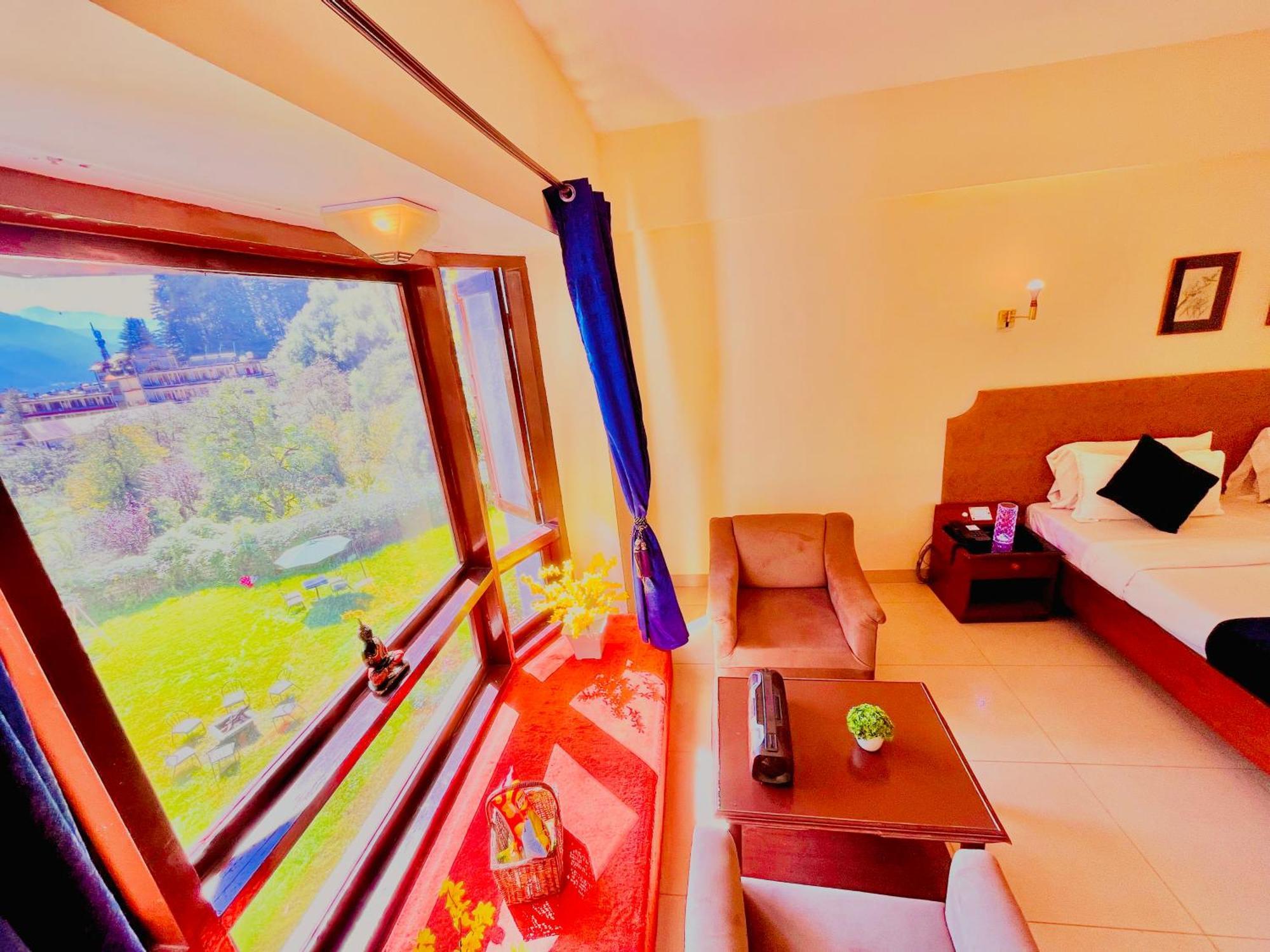Ramayan Resort, In City Centre Manali By Ramanand Sagar Экстерьер фото