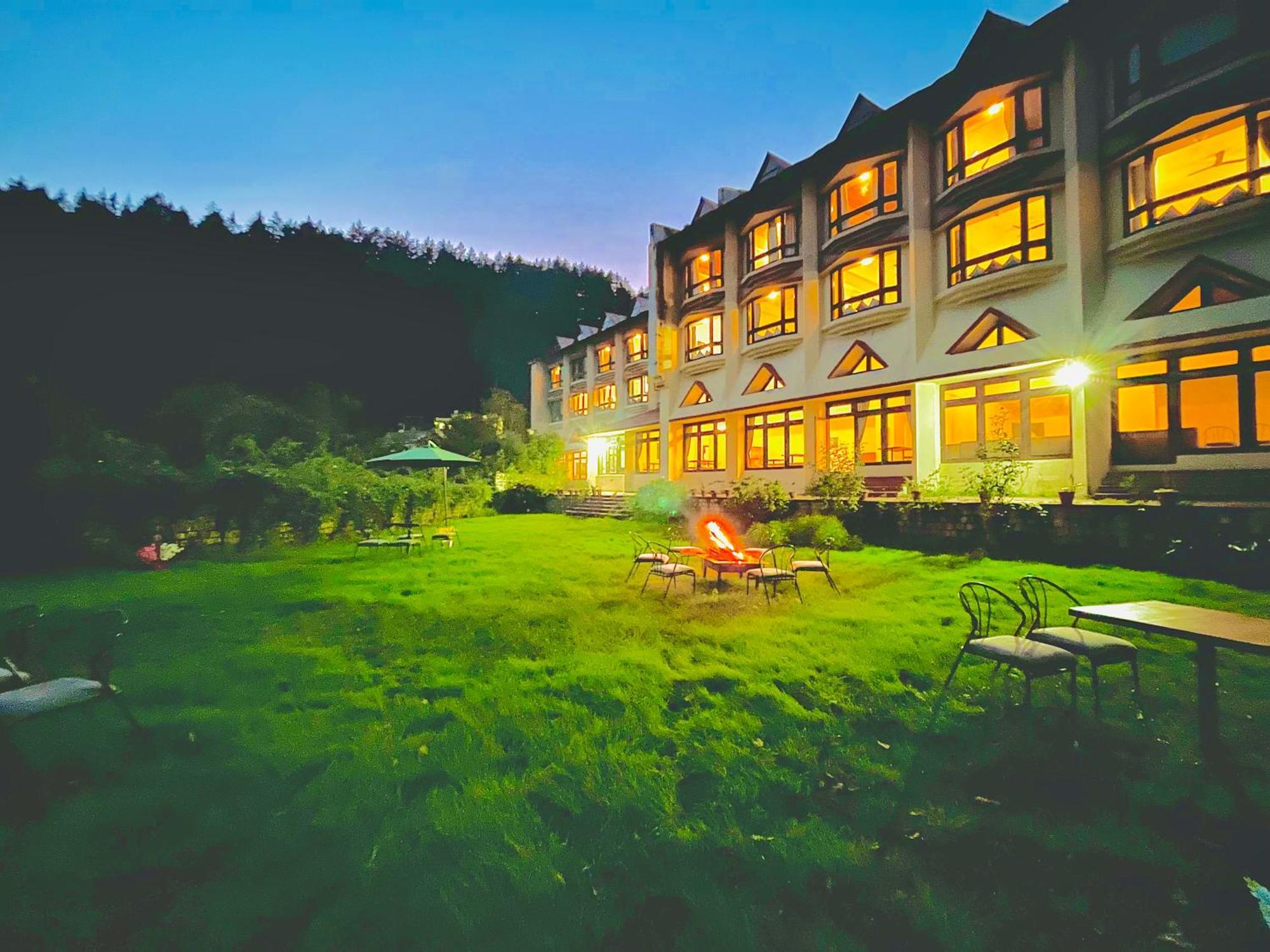 Ramayan Resort, In City Centre Manali By Ramanand Sagar Экстерьер фото